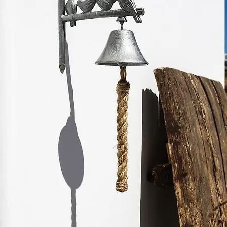 فندق إيليا ميكونوس أورنوس