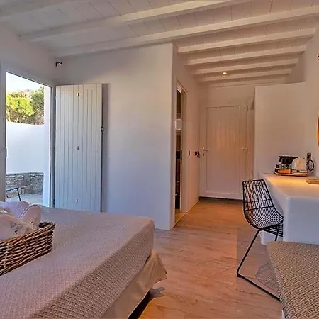 Aelia Mykonos ホテル 4*